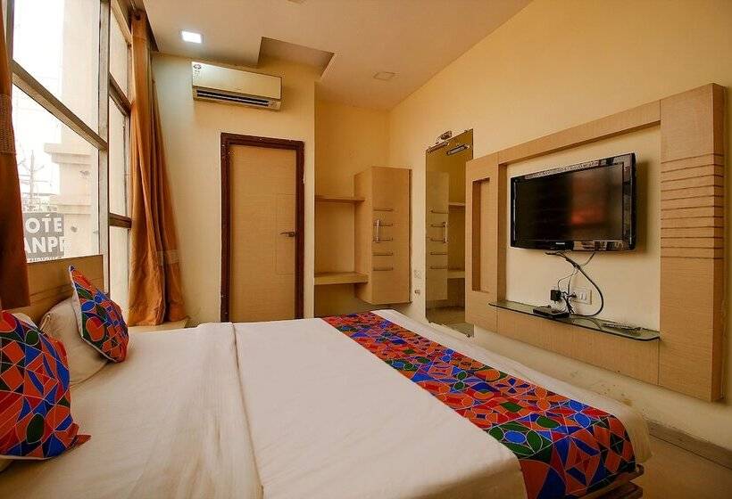 ホテル Fabexpress Maanpreet