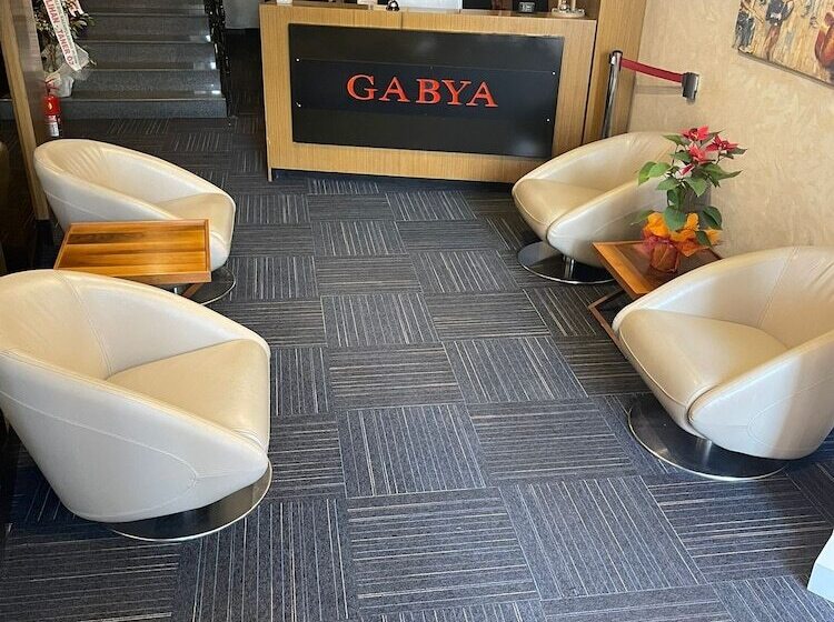 酒店 Gabya