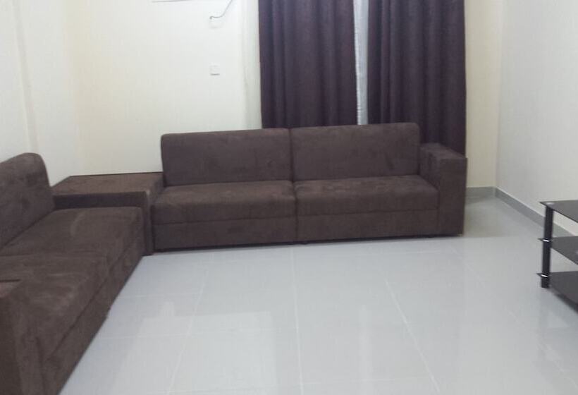 هتل Golden Seasons Furnished Apartments 1