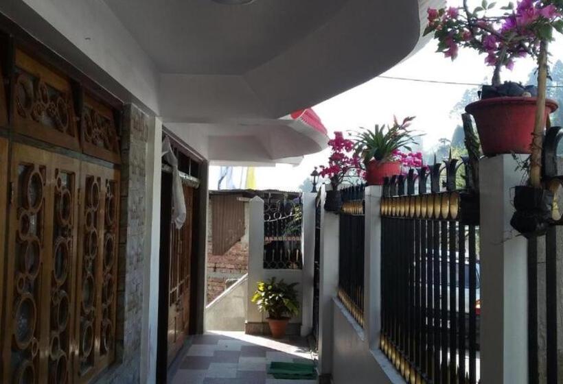 호텔 Langdak Homestay