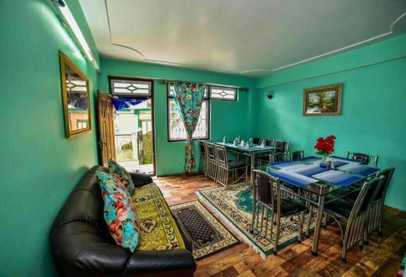 호텔 Langdak Homestay