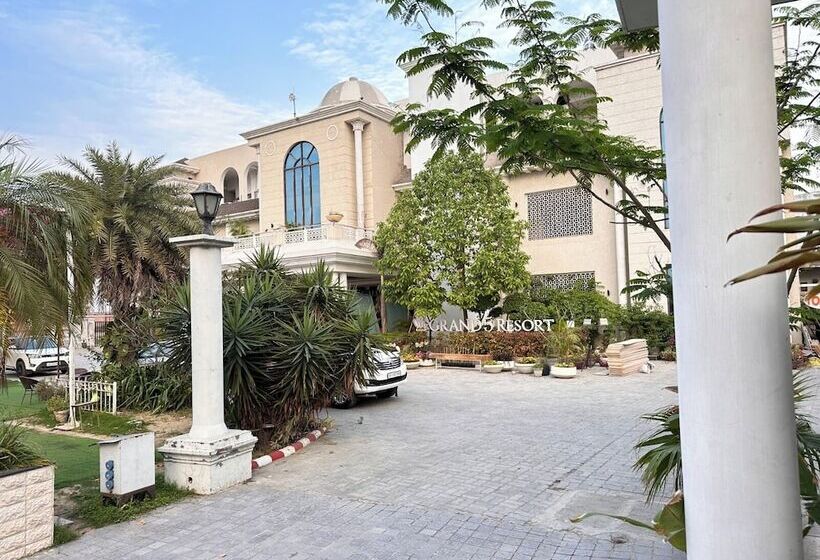 ホテル Grand 5 Resort