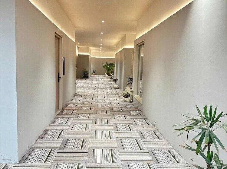 ホテル Grand 5 Resort