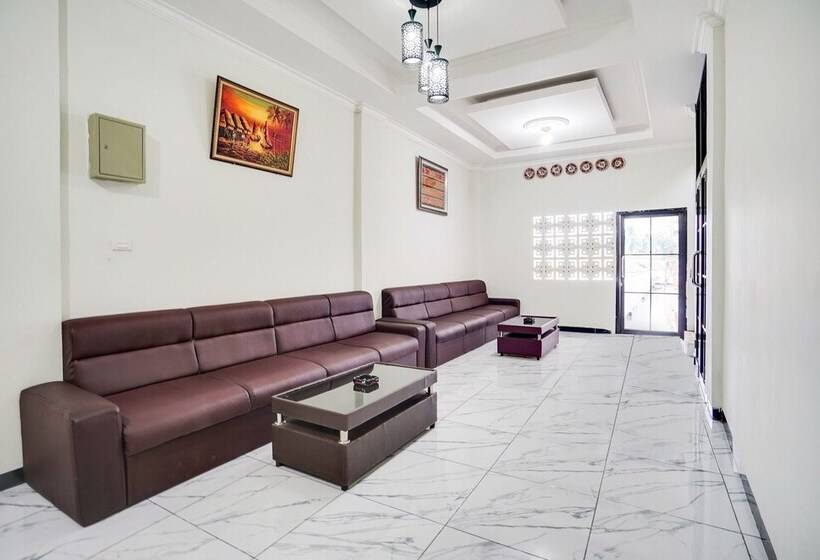 בית מלון כפרי Grand Ansara Mentari Residence By Oyo