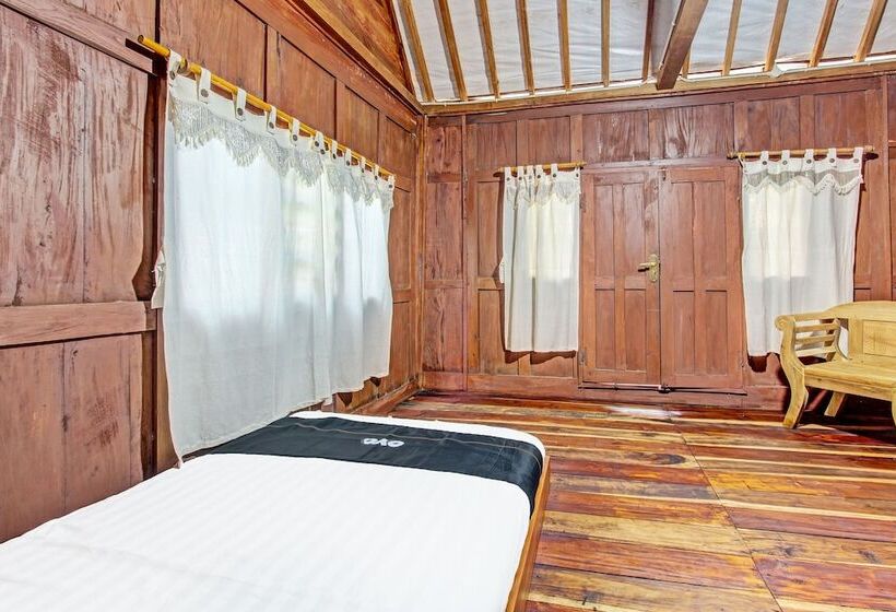 Отель Collection O 91582 Green Kasongan Cottage