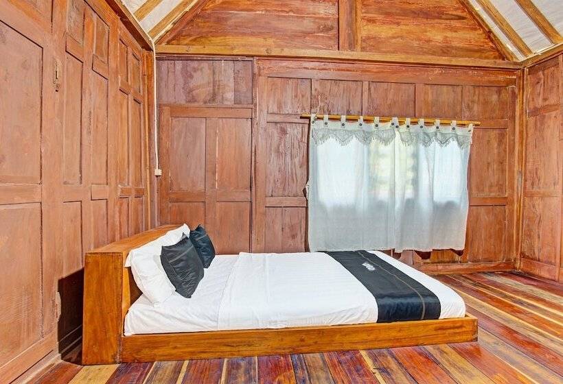 Отель Collection O 91582 Green Kasongan Cottage