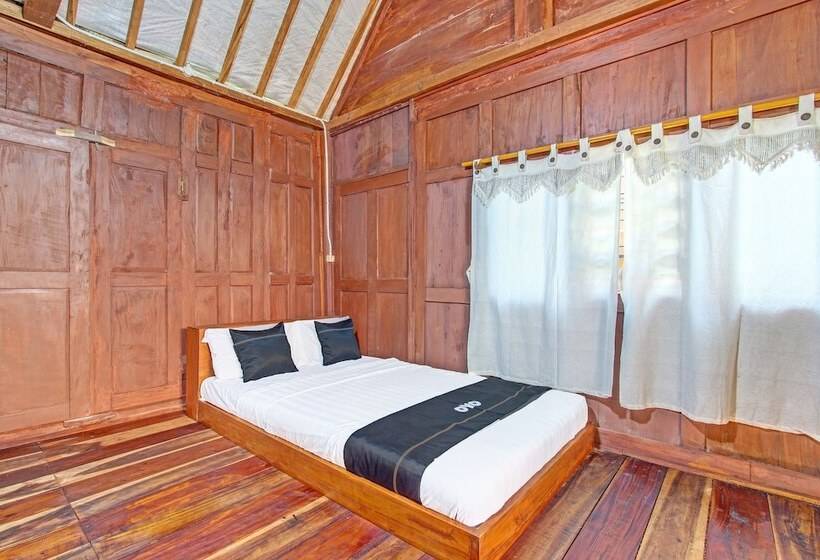 Отель Collection O 91582 Green Kasongan Cottage