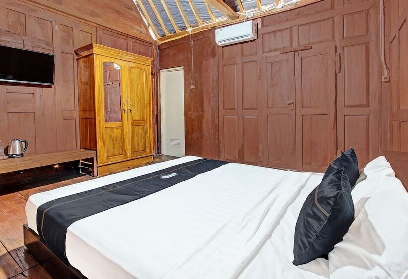 Отель Collection O 91582 Green Kasongan Cottage