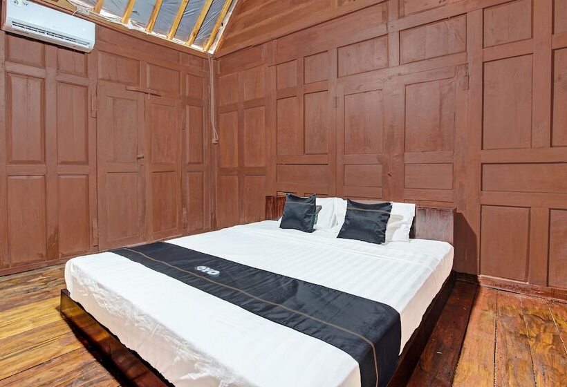 Отель Collection O 91582 Green Kasongan Cottage