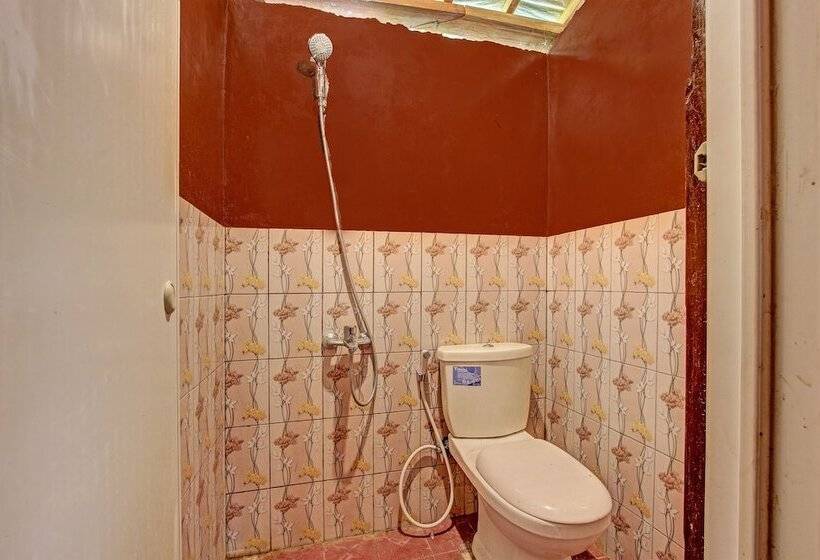 Отель Collection O 91582 Green Kasongan Cottage