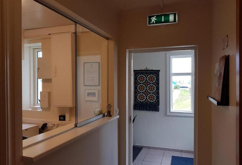 هتل Guesthouse Mikael