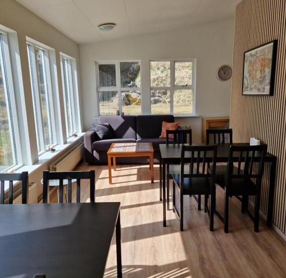 هتل Guesthouse Mikael