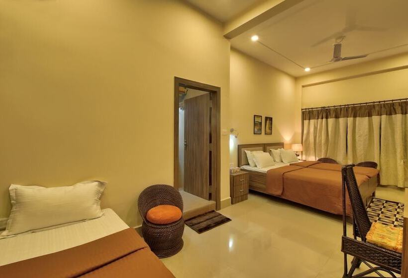 هتل Harmony House   A Boutique