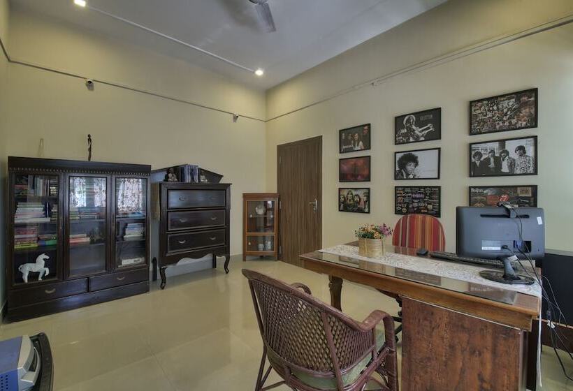 هتل Harmony House   A Boutique