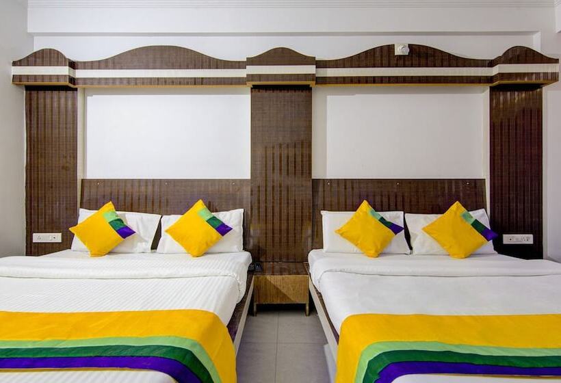 Itsy Hotels Satya Shree