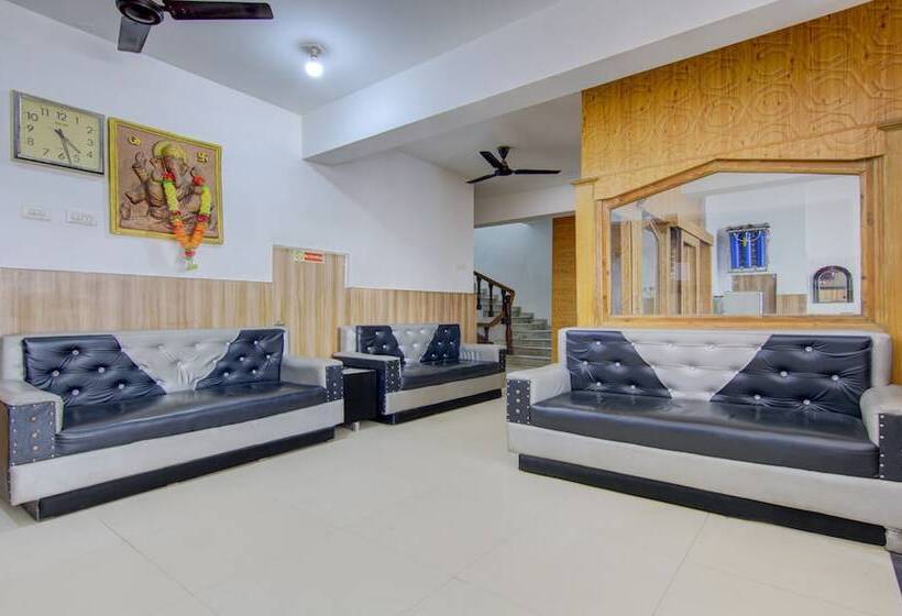 Itsy Hotels Satya Shree