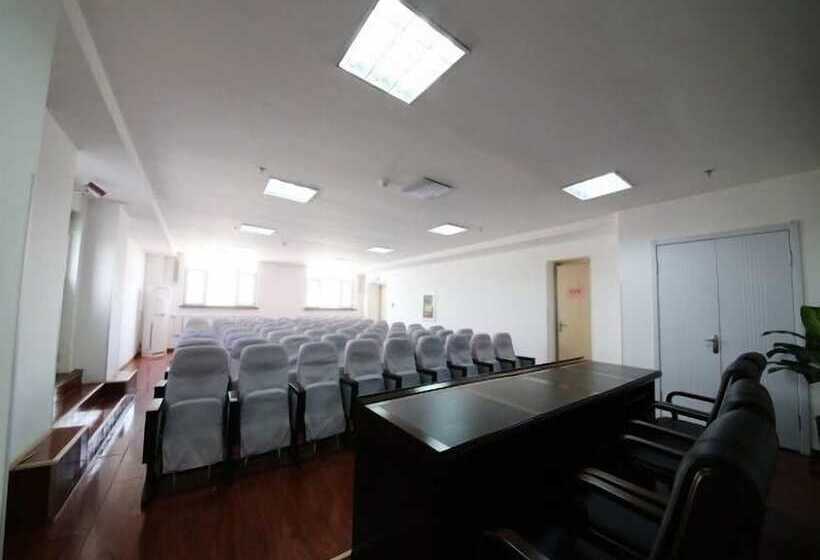 בית מלון כפרי Jinjiang Inn