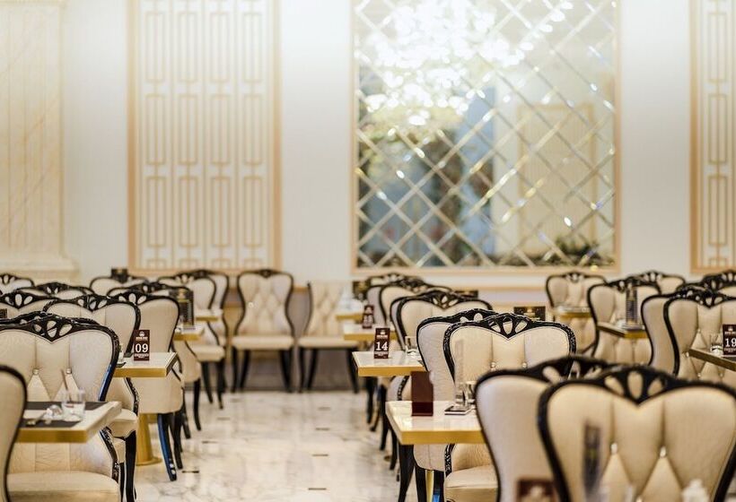 هتل Khách Sạn Minh Phú Diamond Palace