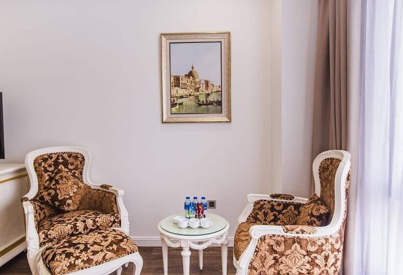 هتل Khách Sạn Minh Phú Diamond Palace