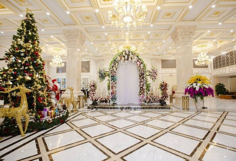 هتل Khách Sạn Minh Phú Diamond Palace