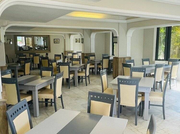 Отель Kinalikaya