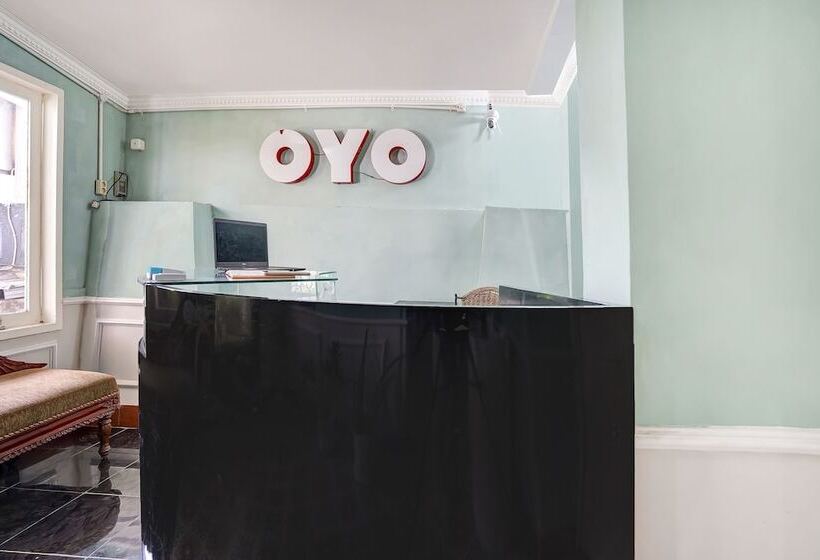 فندق Kost Sofie Syariah By Oyo Rooms