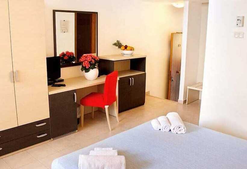 Pfa Hotel La Darsena