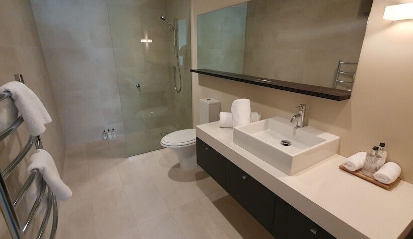 酒店 Lakeshore Springs Apartments