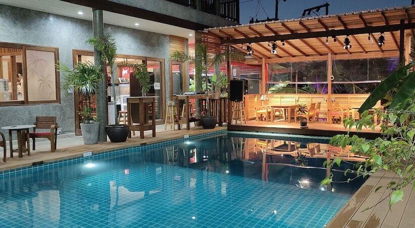 בית מלון כפרי Le Grand Bleu