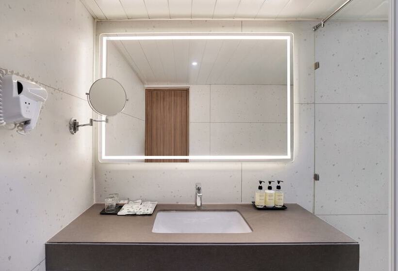 Lemon Tree Hotel Rajkot