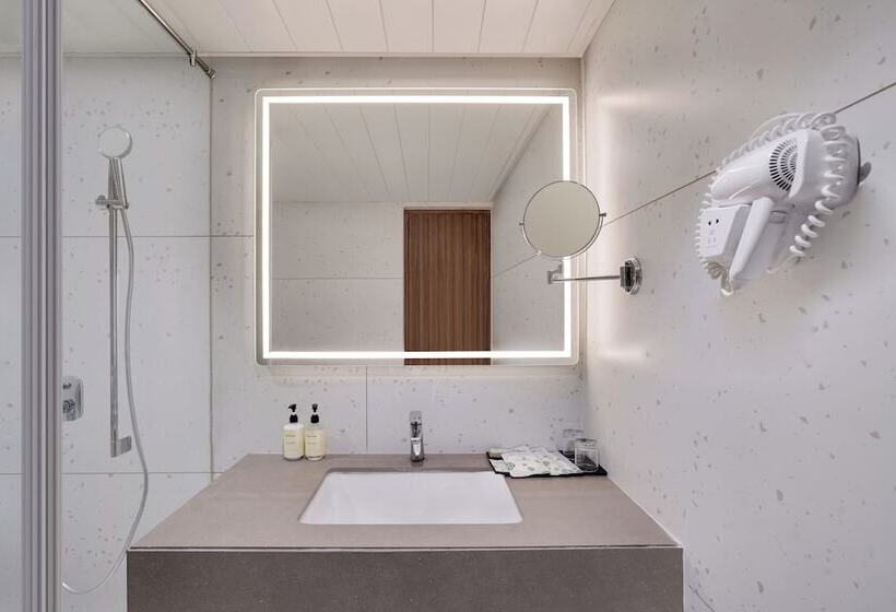 Lemon Tree Hotel Rajkot