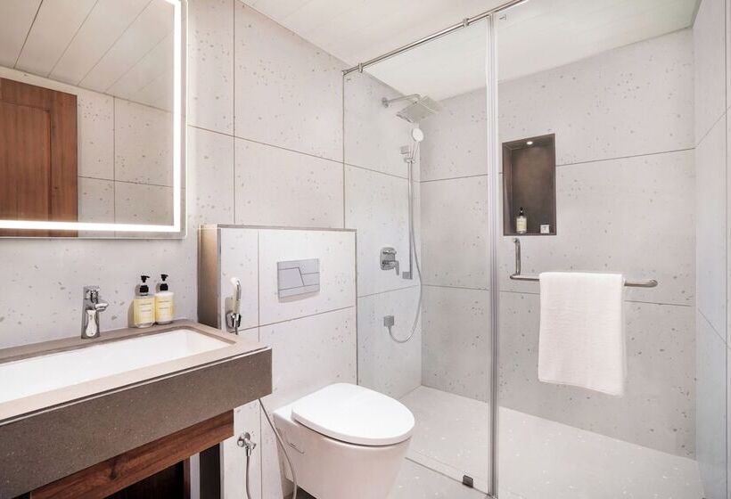 Lemon Tree Hotel Rajkot