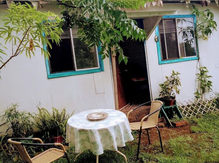 בית מלון כפרי House Honu Rapanui Inn