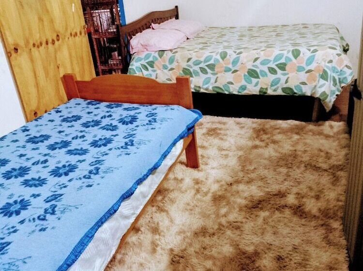 בית מלון כפרי House Honu Rapanui Inn