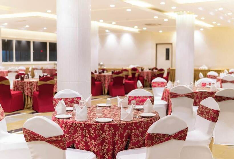 فندق Maharaja Agrasen Palace - Pure Vegetarian