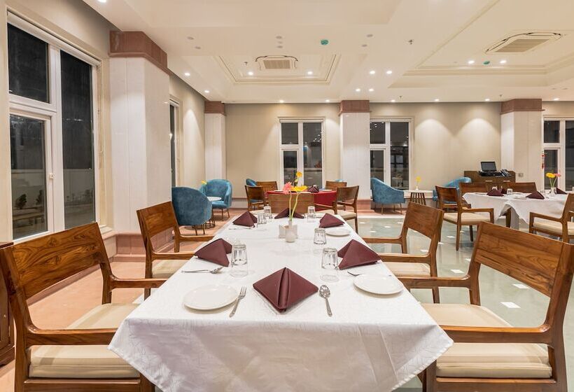فندق Maharaja Agrasen Palace - Pure Vegetarian