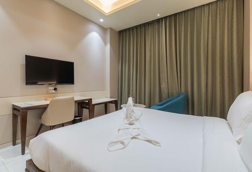 فندق Maharaja Agrasen Palace - Pure Vegetarian