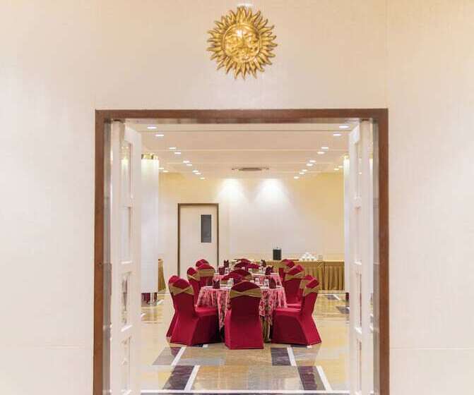 فندق Maharaja Agrasen Palace - Pure Vegetarian