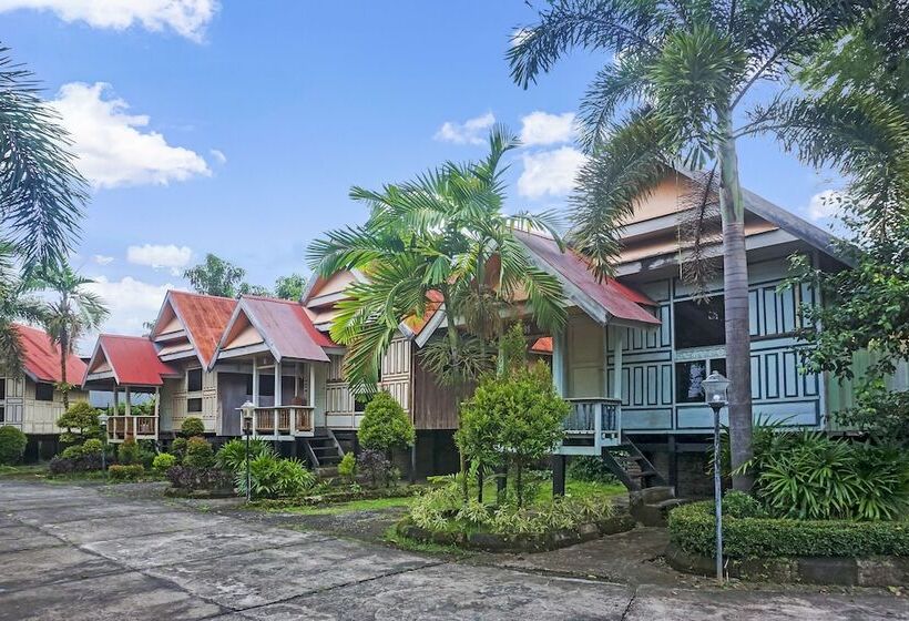 ホテル Makassar Cottage By Oyo