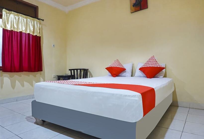 ホテル Makassar Cottage By Oyo