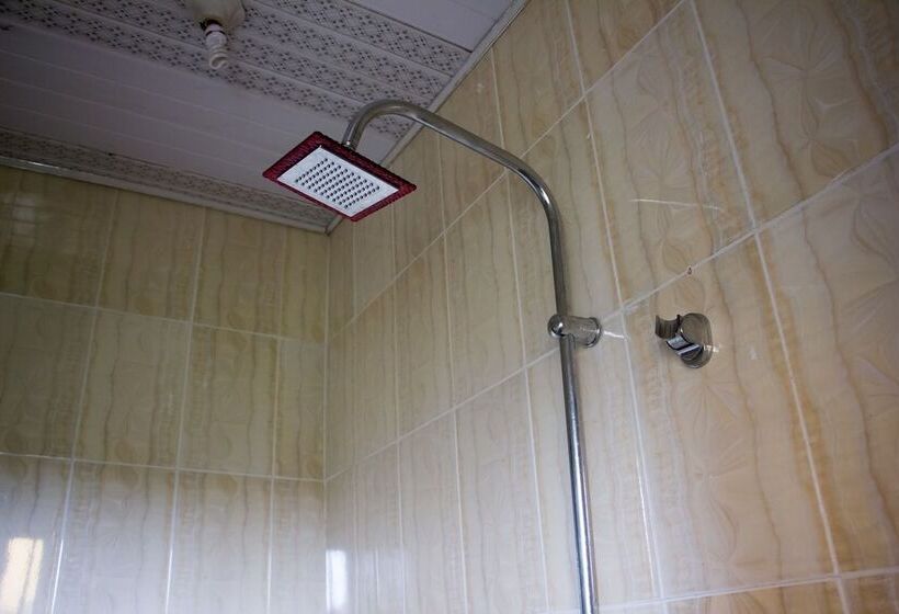 Отель Masbat De Kings