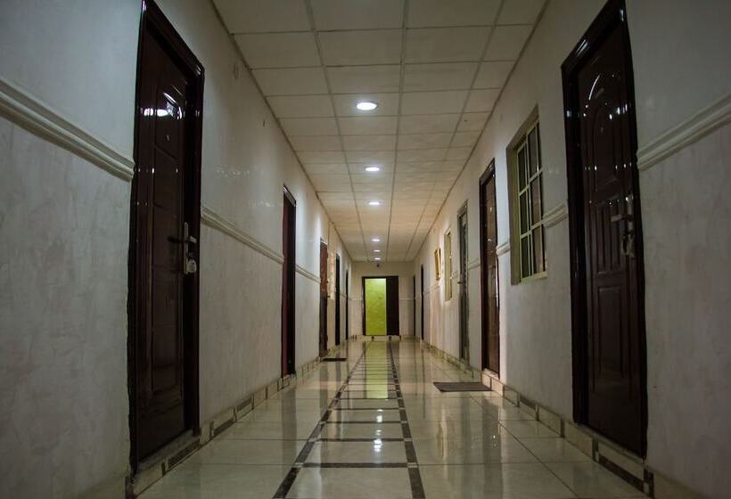 Отель Masbat De Kings