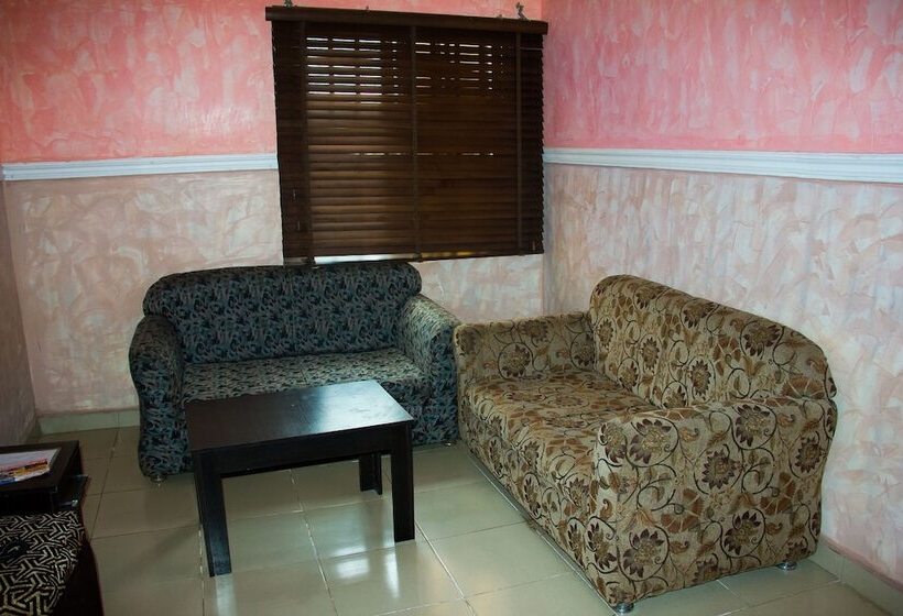 Отель Masbat De Kings