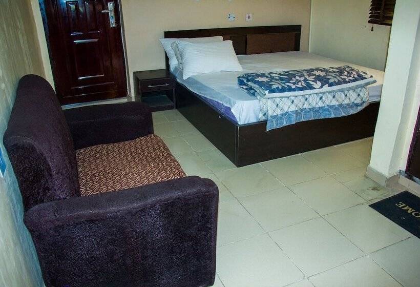 Отель Masbat De Kings