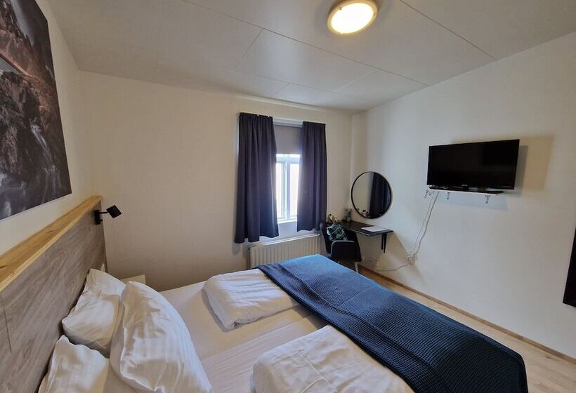 هتل Guesthouse Mikael