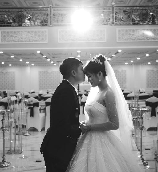 هتل Khách Sạn Minh Phú Diamond Palace