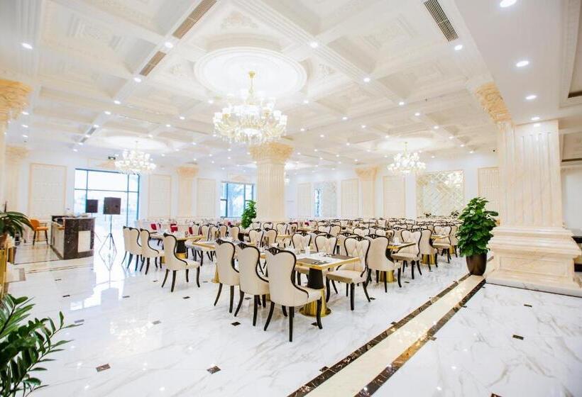 هتل Khách Sạn Minh Phú Diamond Palace