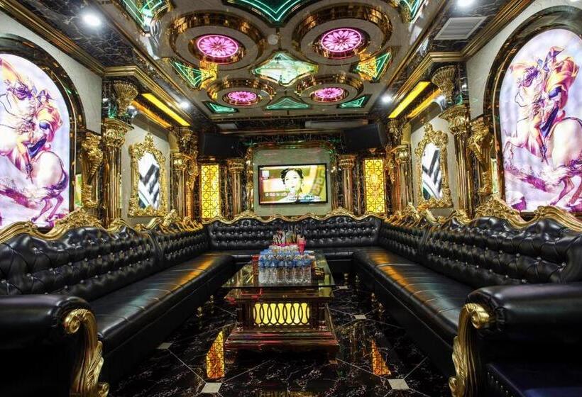 هتل Khách Sạn Minh Phú Diamond Palace