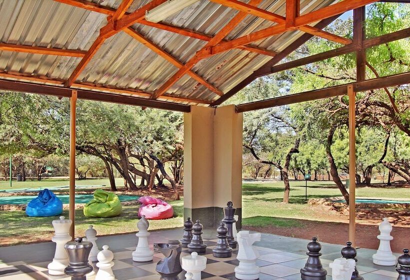 호텔 Monateng Safari Lodge