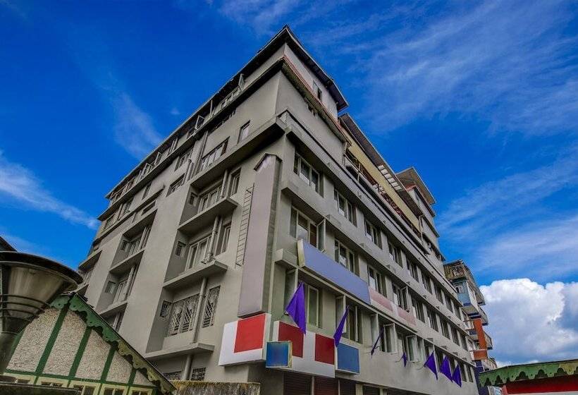 هتل Mount Conifer Suites & Spa